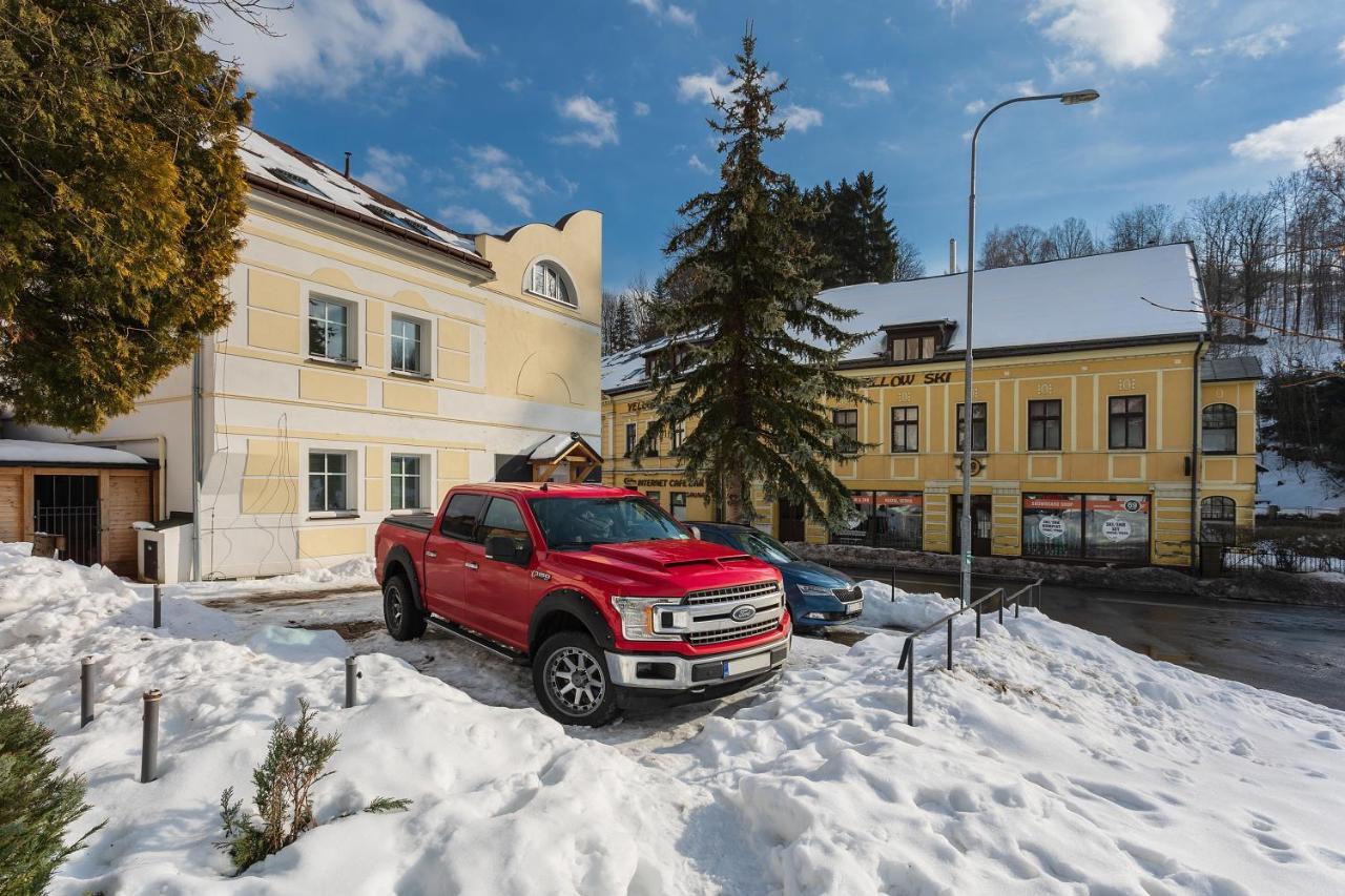 Vlevo&Dole Hotel Rokytnice nad Jizerou Buitenkant foto